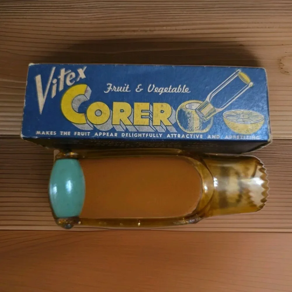 Vintage Vitex Fruit & Vegetable Corer Green Handled Kitchen Tool Original Box